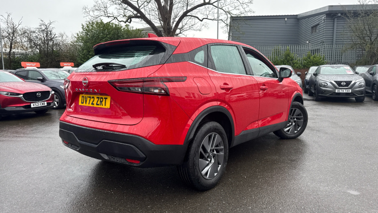 Nissan Qashqai 1.3 DiG-T MH 158 Acenta Premium 5dr Petrol Hatchback